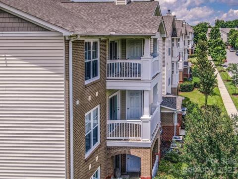 9019 Mcdowell Creek Ct, Cornelius, NC 28031 photo 14