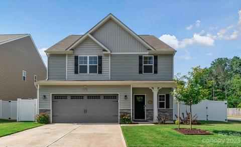 4517 Cecilia Ln, Charlotte, NC 28273