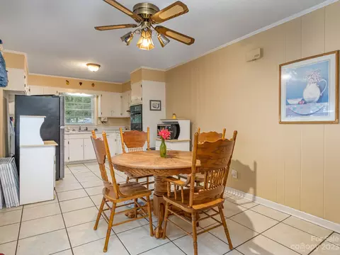 648 Blacksnake Rd, Stanley, NC 28164 photo 10