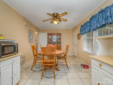648 Blacksnake Rd, Stanley, NC 28164 photo 11