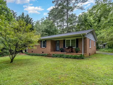 648 Blacksnake Rd, Stanley, NC 28164 photo 2