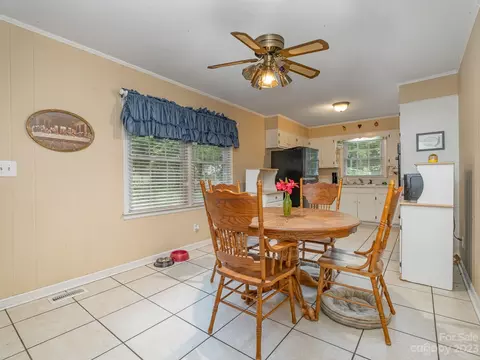 648 Blacksnake Rd, Stanley, NC 28164 photo 9