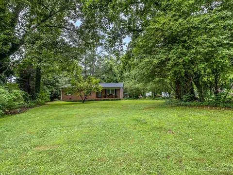 648 Blacksnake Rd, Stanley, NC 28164 photo 5