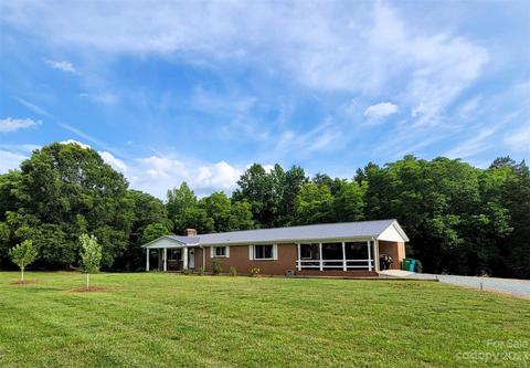 111 Scout Rd, Locust, NC 28097