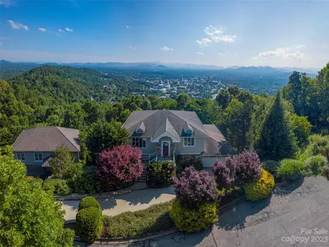 9 Sunset Vw, Asheville, NC 28804