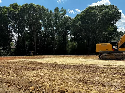 415 White St, Gastonia, NC 28052