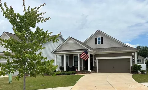 9032 Oakmere Rd, Waxhaw, NC 28173