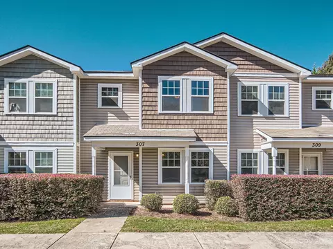 307 Drury Dr, Charlotte, NC 28206