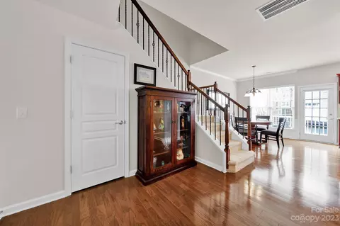 917 Lyndley Dr, Fort Mill, SC 29708 photo 6