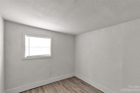 412 Sumter St, Clover, SC 29710 photo 16