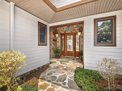 409 Briarcliff Dr, Sylva, NC 28779 photo 5