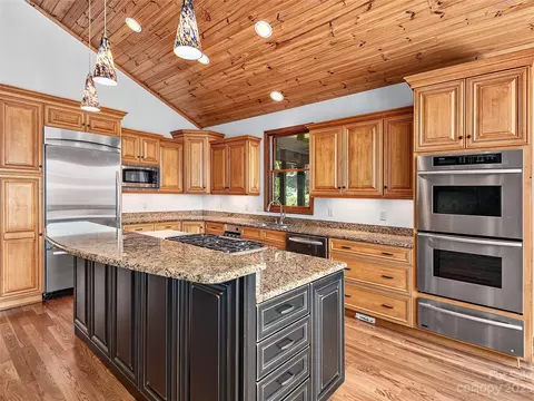 409 Briarcliff Dr, Sylva, NC 28779 photo 12