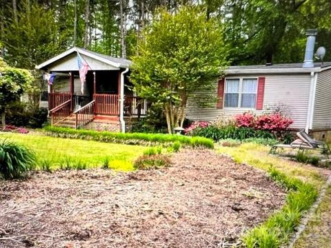390 Playground Ln, Salisbury, NC 28146