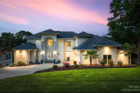 16133 Woolwine Rd, Charlotte, NC 28278