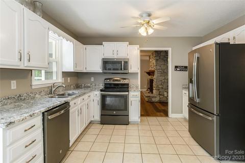 258 Illahee Rd, Brevard, NC 28712 photo 10
