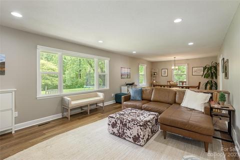 258 Illahee Rd, Brevard, NC 28712 photo 5