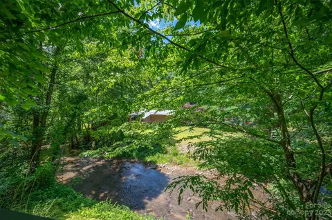 55 Riverby Ln, Tryon, NC 28782 photo 8