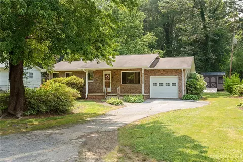 125 Upward Acres St, East Flat Rock, NC 28726