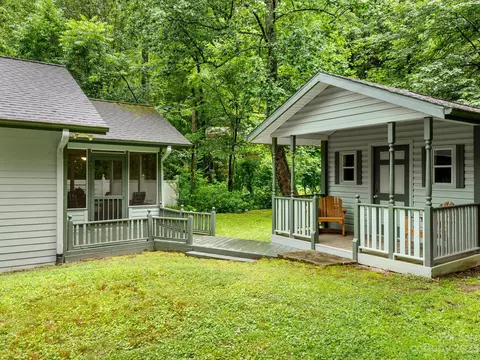 158 Southside Dr, Chimney Rock, NC 28720