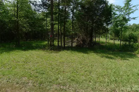 200 Bramblewood Ln #7-8, Mocksville, NC 27028