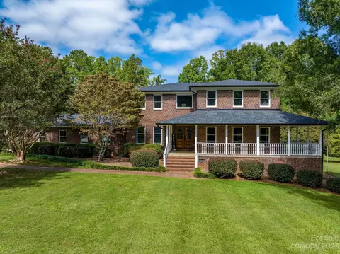 12305 Mayes Rd, Huntersville, NC 28078