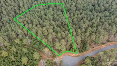 1182 Palomino Beach 135 Ln #135, Connelly Springs, NC 28612