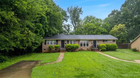 1613 Herrin Ave, Charlotte, NC 28205