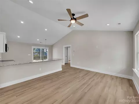 508 Rock St, Lancaster, SC 29720 photo 4