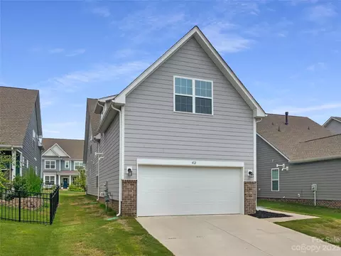 412 Hudson Pl, Davidson, NC 28036 photo 6