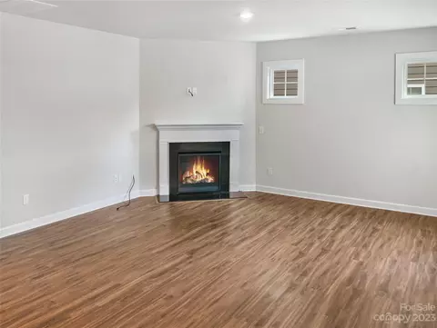 412 Hudson Pl, Davidson, NC 28036 photo 3