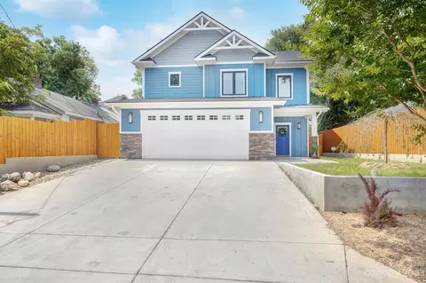 1236 Effingham Rd, Charlotte, NC 28208