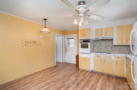 106 Bennett Rd, Stony Point, NC 28678 photo 4