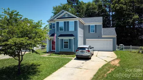 2623 Blue Bridge Ct, Charlotte, NC 28214
