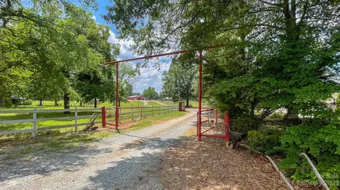 3601 Odell School Rd, Concord, NC 28027
