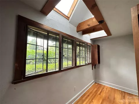 21 Melrose Cir, Tryon, NC 28782 photo 9