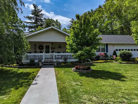 75 Greenway Ct, Spruce Pine, NC 28777