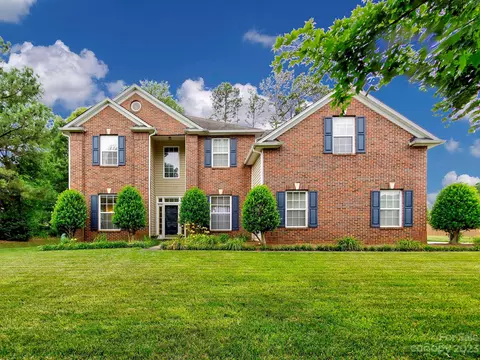7403 Forrest Rader Dr, Mint Hill, NC 28227