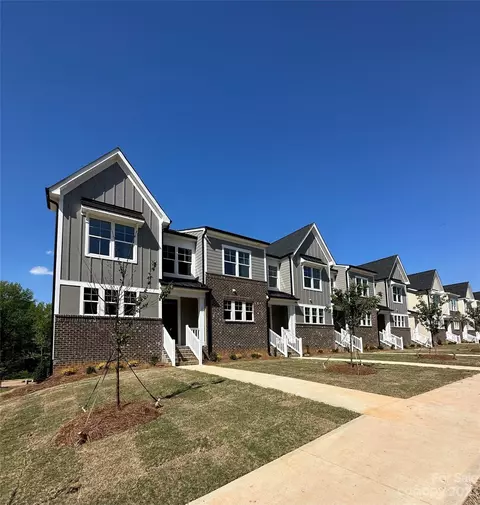 114 Glencoe Ln #101, Mooresville, NC 28117