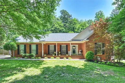 530 Jim Parker Rd, Monroe, NC 28110