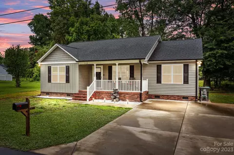 110 Moyle Ave, Salisbury, NC 28146 photo 1