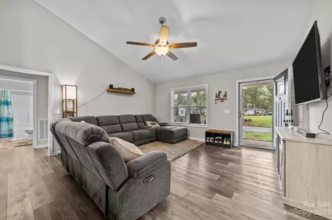 110 Moyle Ave, Salisbury, NC 28146 photo 8