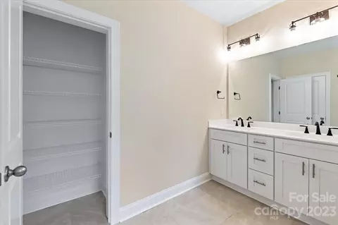 1009 E 22nd St, Kannapolis, NC 28083 photo 24