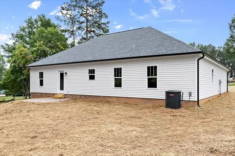 1009 E 22nd St, Kannapolis, NC 28083 photo 5