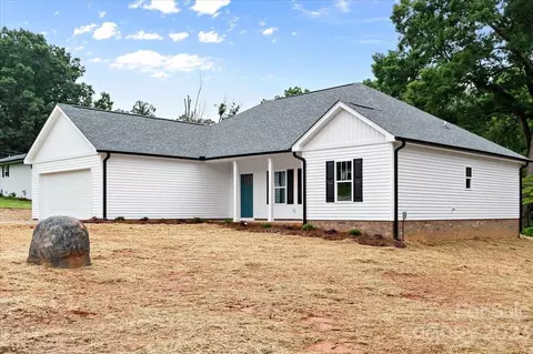 1009 E 22nd St, Kannapolis, NC 28083 photo 3