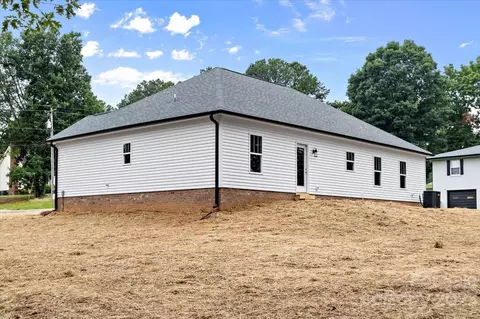 1009 E 22nd St, Kannapolis, NC 28083 photo 9