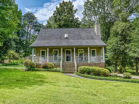 108 Brookside Dr, Fort Mill, SC 29715