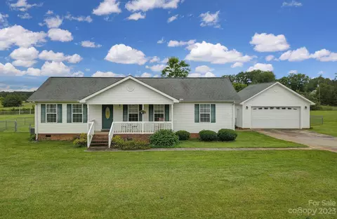 2674 Cimmeron Rd, Lancaster, SC 29720