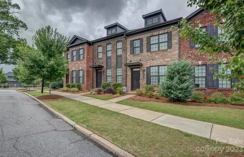 1209 River Dr, Belmont, NC 28012