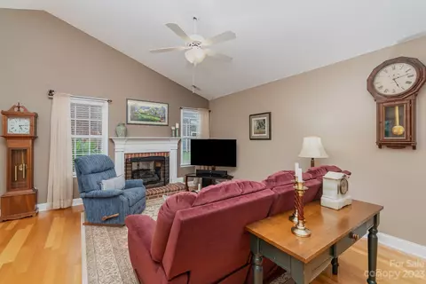 12643 Hill Pine Rd, Midland, NC 28107 photo 6