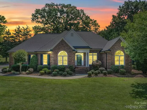 400 Wingard Rd, Concord, NC 28025